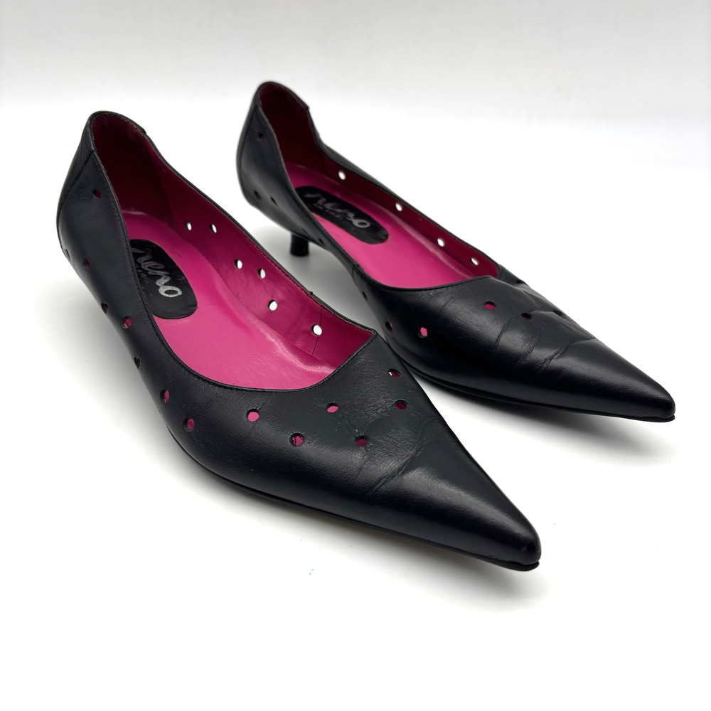 1980s San Reno 'KATI' Black Holey Leather Point Toe Kitten Heel Pump 6.5B Brazil